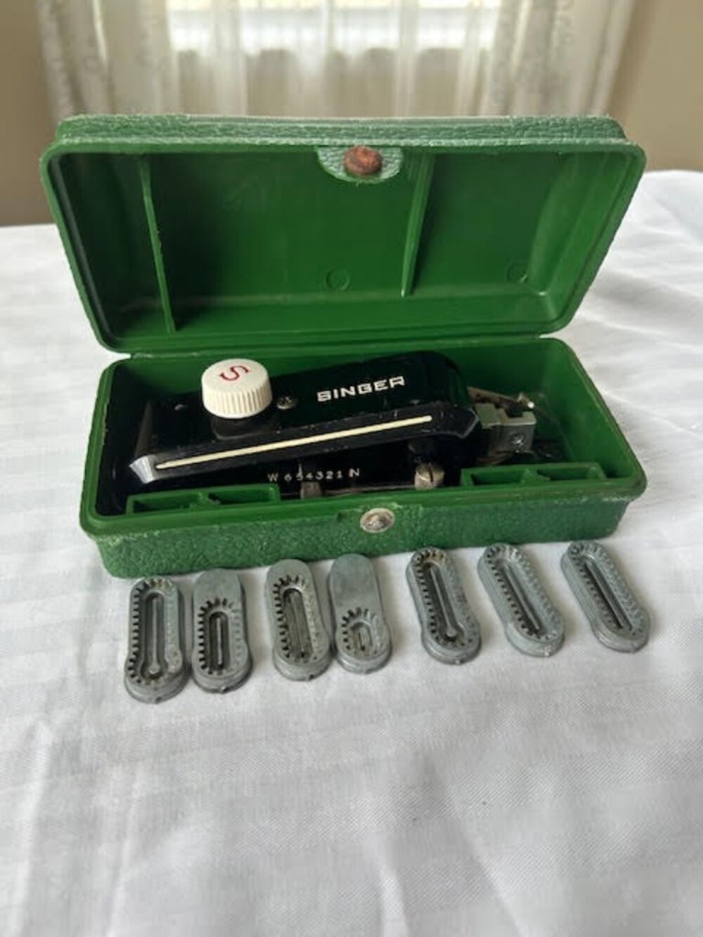 Singer Sewing Machine Buttonholer Attachment w/ Case & Accessories Vintage
